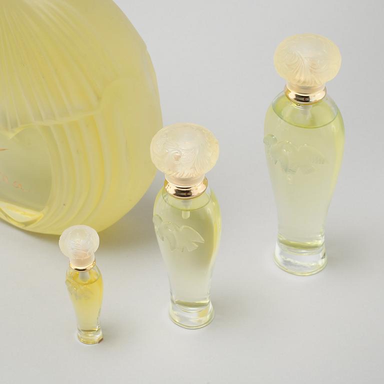NINA RICCI, factices, six perfumebottles.