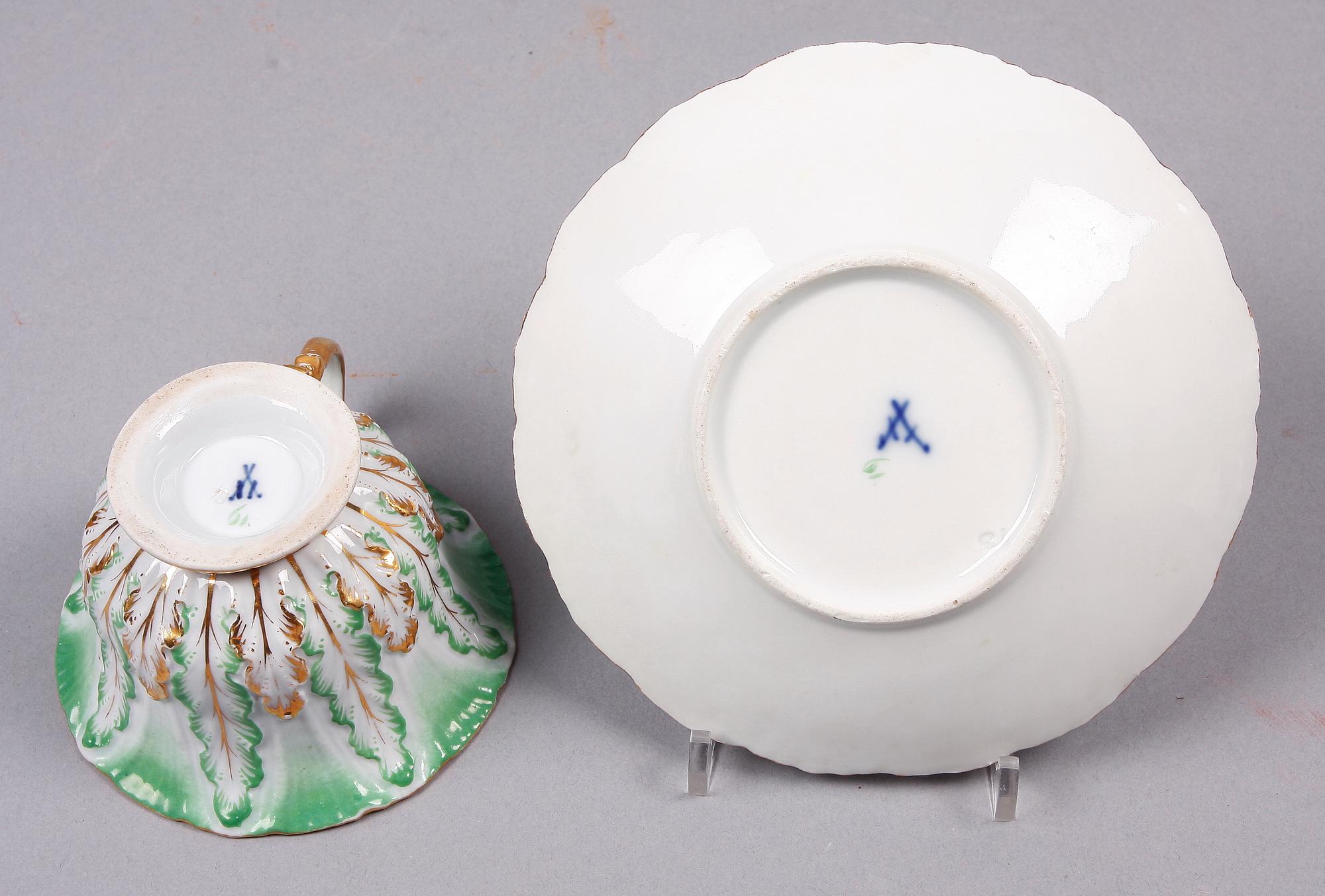 KOPPAR med FAT, 3 st, Meissen, 1800-tal.