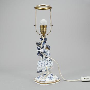 BORDSLAMPA, porslin, Meissen, 1900-tal.