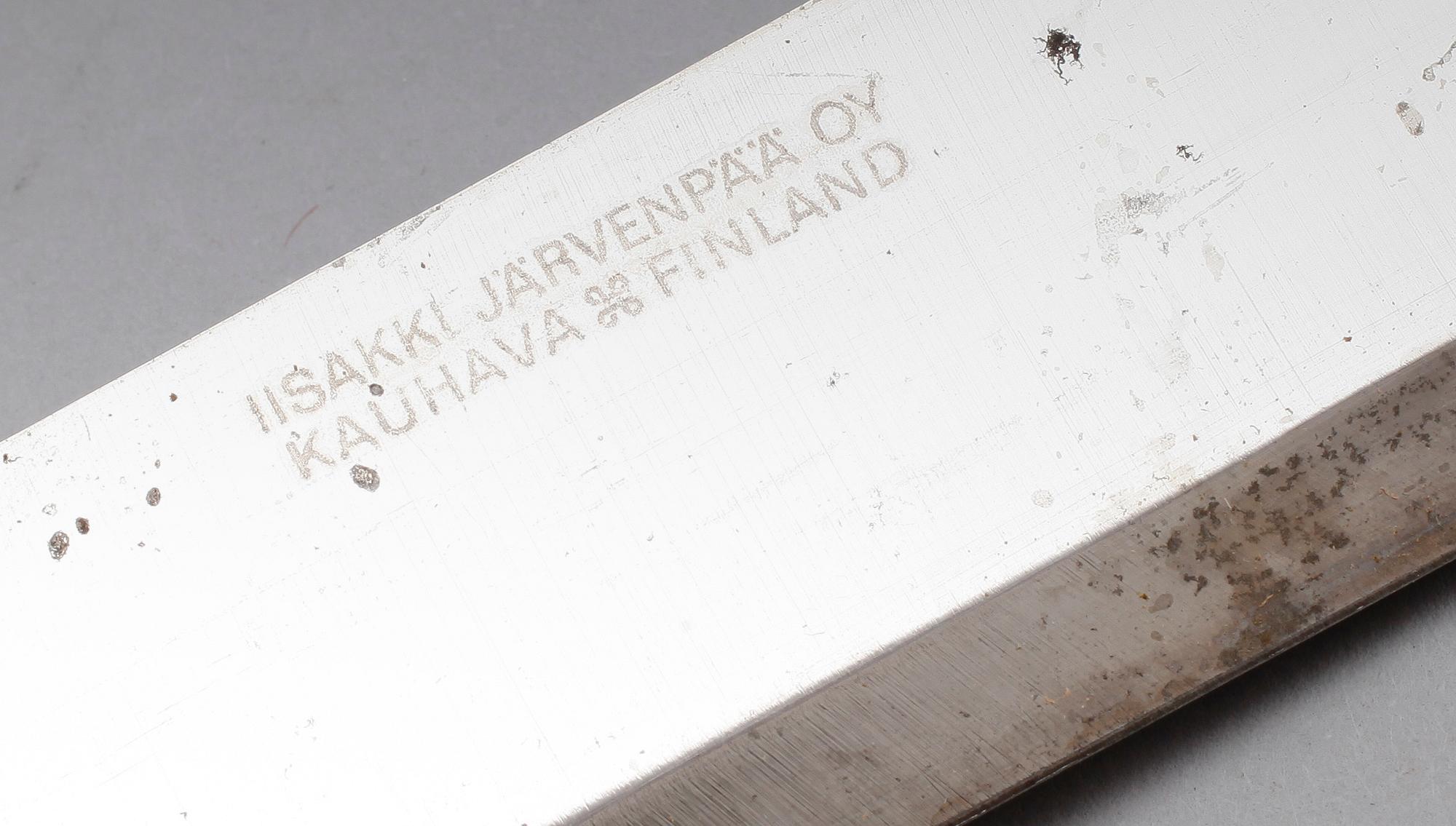 KNIVAR, 2 st, bl a Iisakki Järvenpää Oy, Kauhava, Finland.