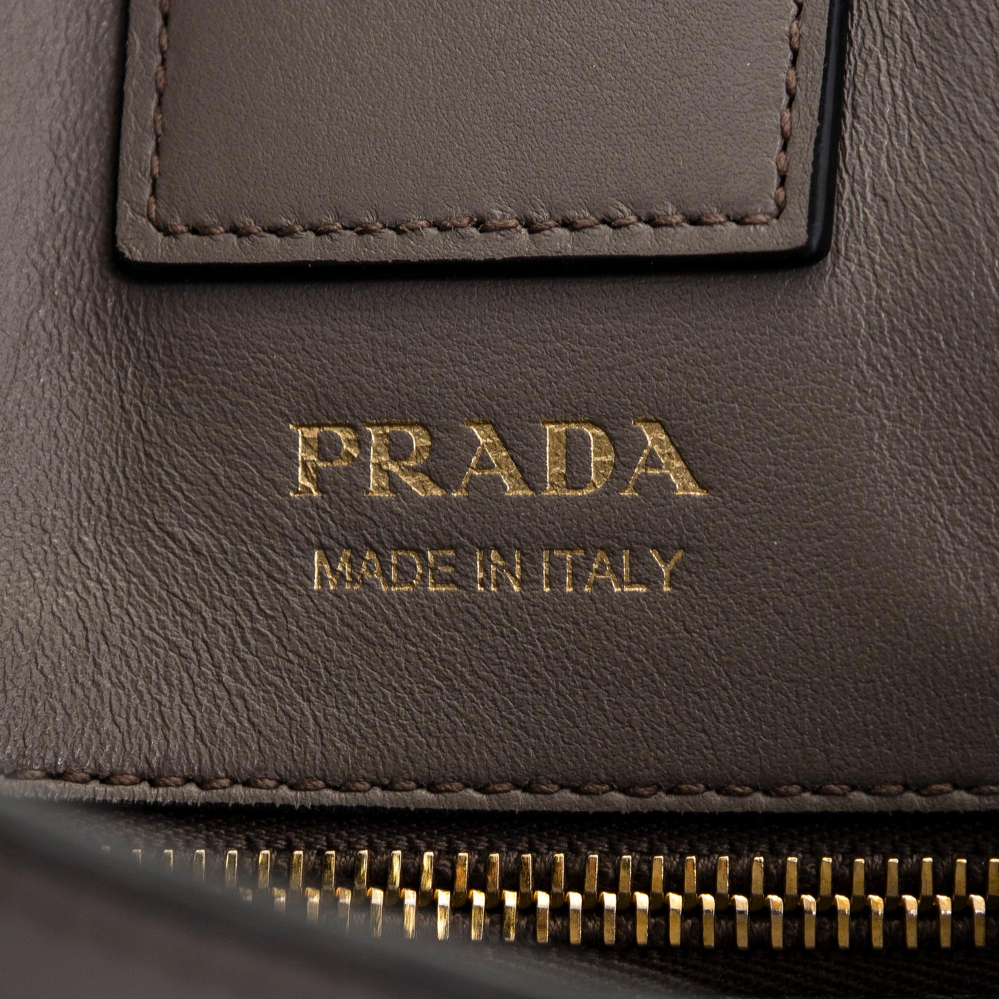 Prada, laukku, "City Bibliothèque Tote".