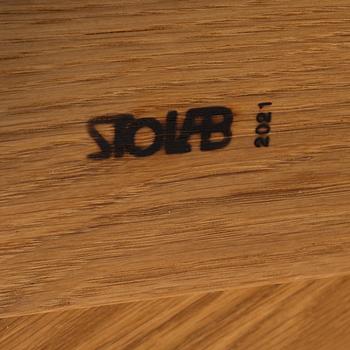 Jonas Lindvall, matbord, "Miss Tailor", Stolab. 2021.