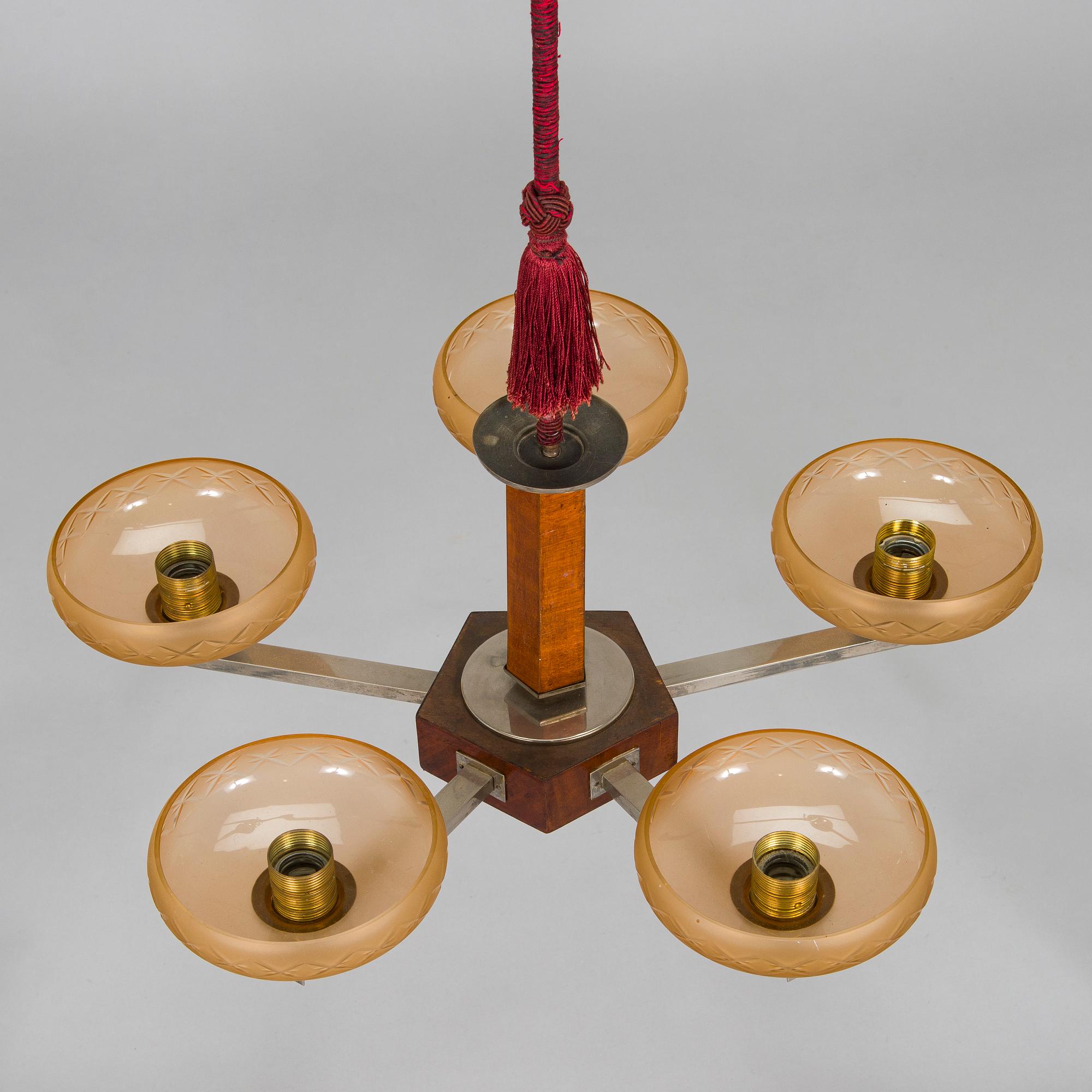Paavo Tynell, a 1930s chandelier '1448/5 for Taito.