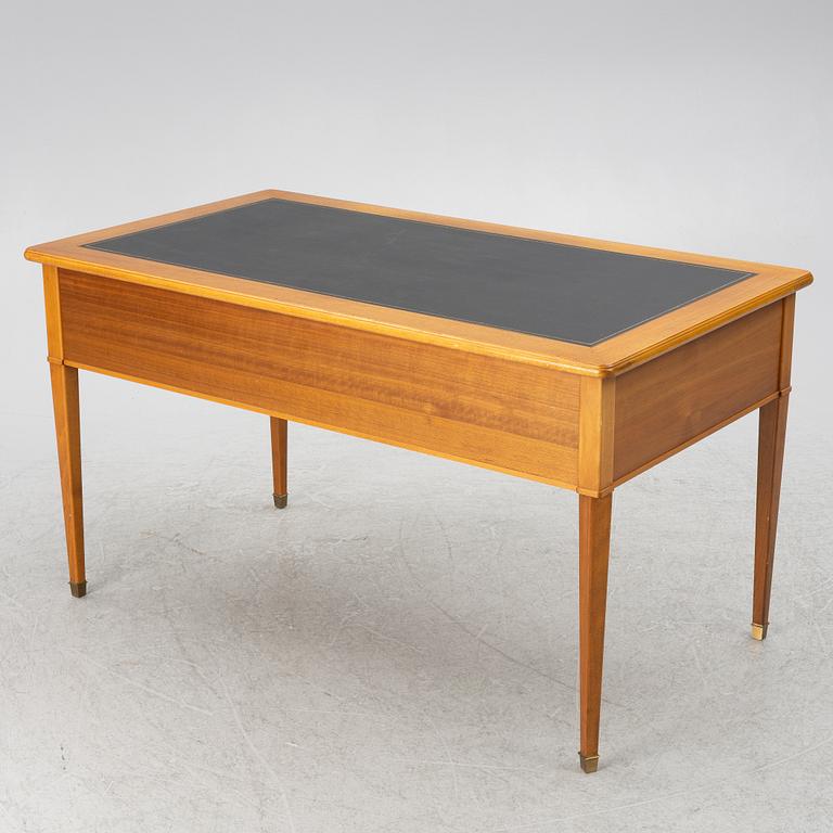 Desk, Gustavian style, second half of the 20th century.