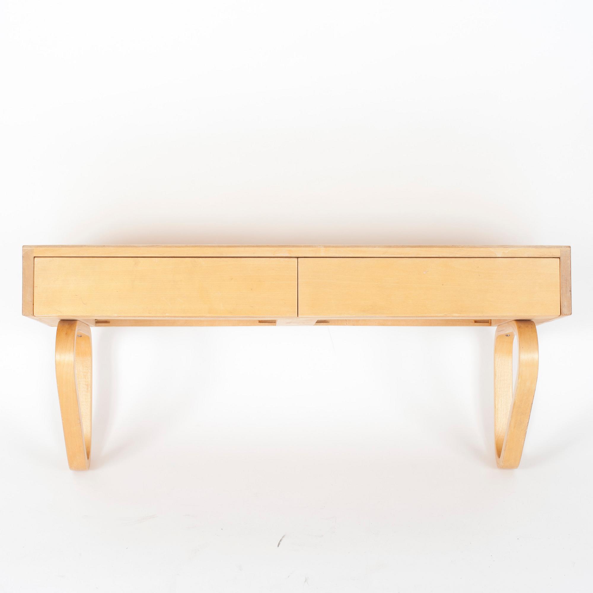 VÄGGKONSOL / VÄGGHYLLA MED TVÅ LÅDOR, Alvar Aalto, 1940-talets slut.