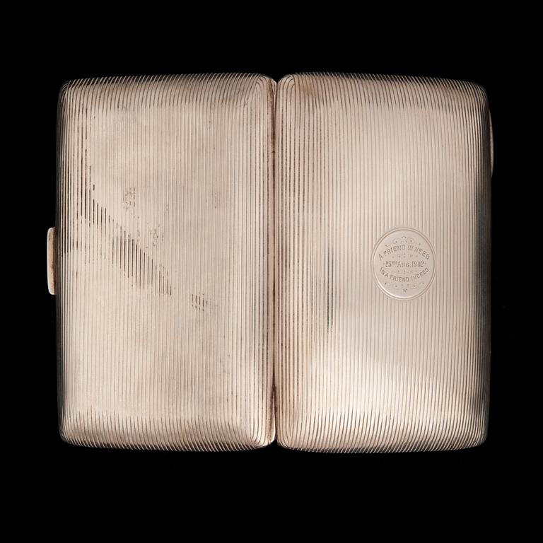 CIGARRETUI, silver, Birmingham 1896, vikt 169 g.