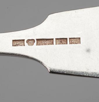 RUOKALUSIKOITA, 12 kpl, hopeaa, Suomen Kultasepät, Turku 1920-luku. Paino yht. 650 g.