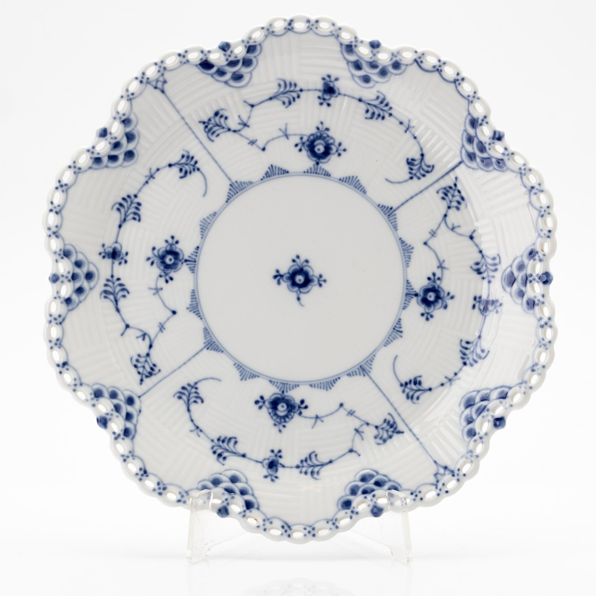 Royal Copenhagen, Fat samt salt- och pepparkar, porslin, "Musselmalet helblond", Danmark.