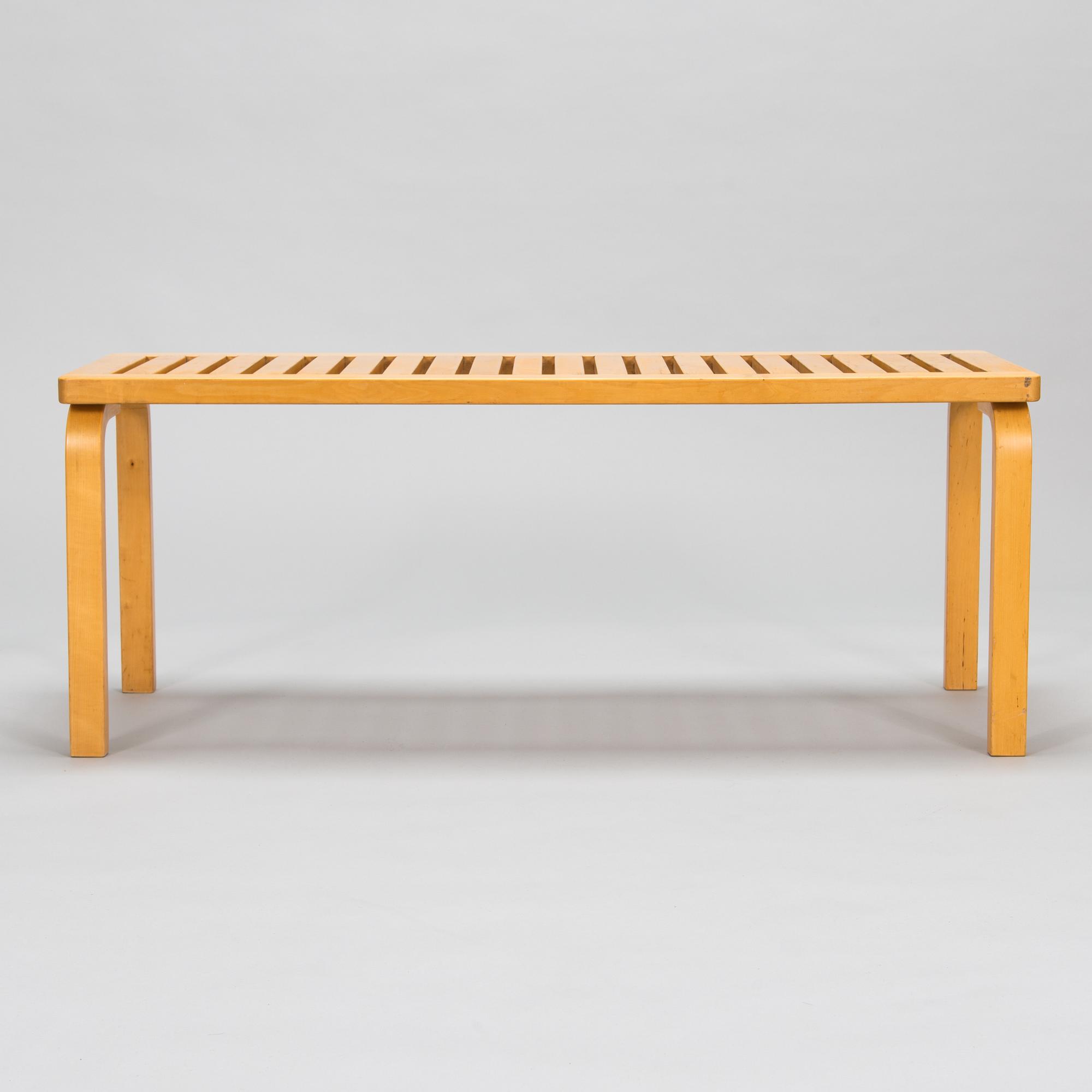 Alvar Aalto, bänk, 153A, Artek 1900-talets slut.