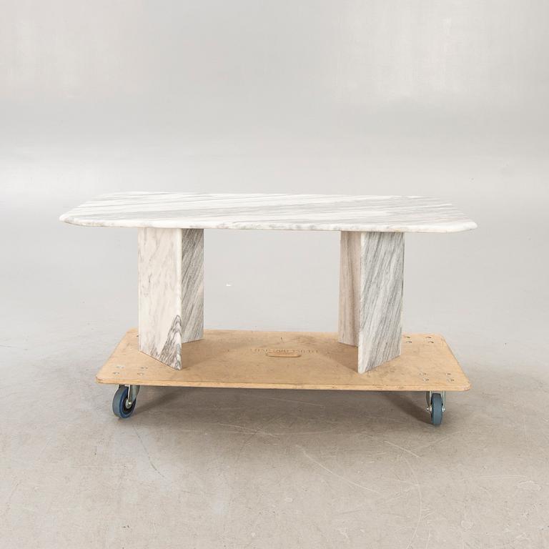 A marble coffee table later part of the 20th century.