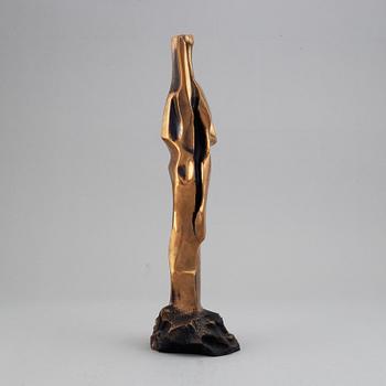 A signed bronze sculpture by Pipin Henderson.