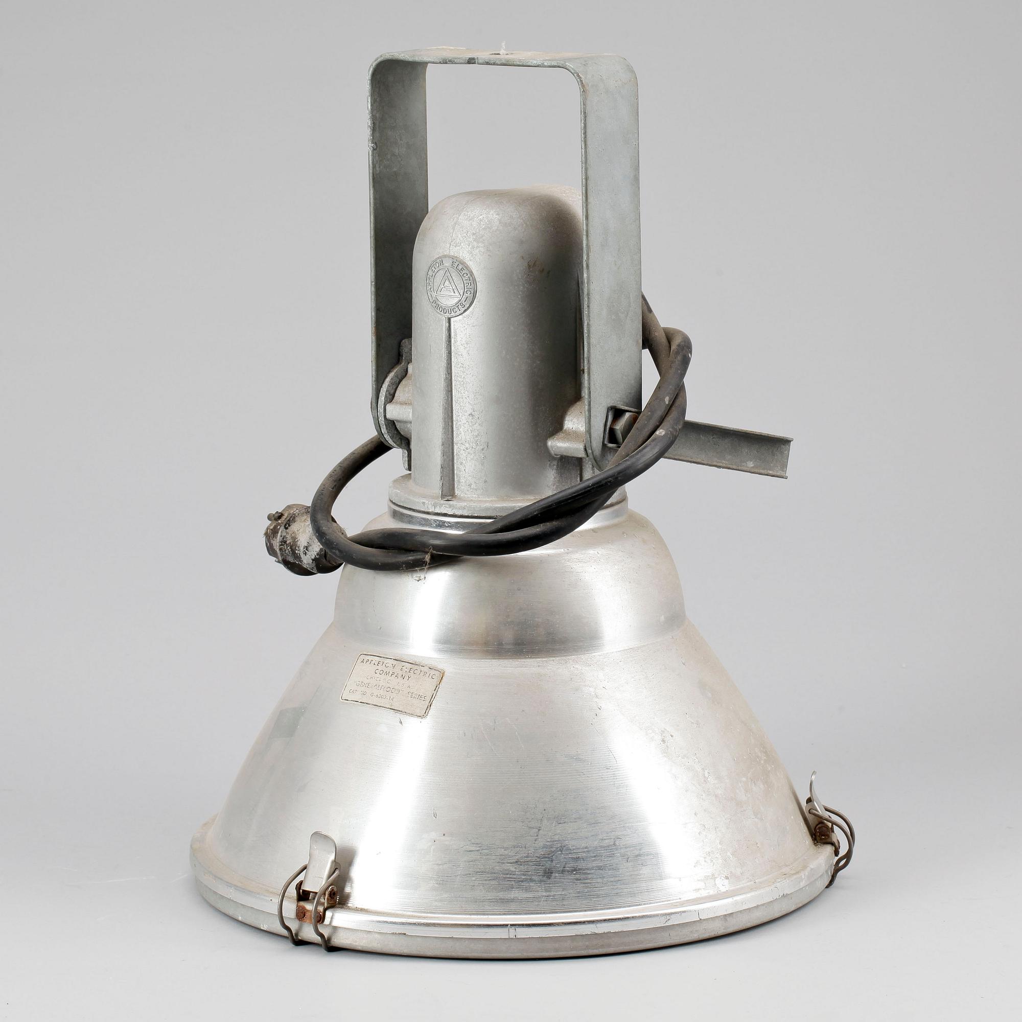 INDUSTRILAMPA, Appleton electric company Chicago, 1900-talets mitt. Höjd 48cm.