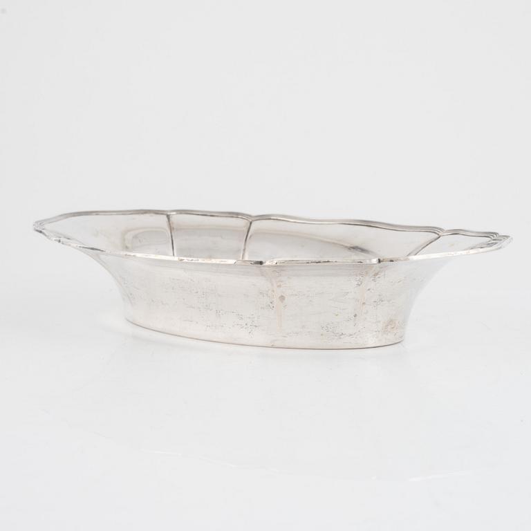A silver bowl, 20th Century.