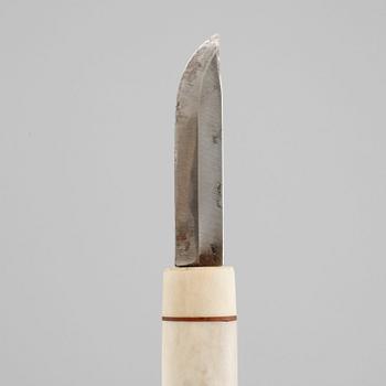 A sami knife made by Nikolaus Fankki, around the middel of the 20th century.