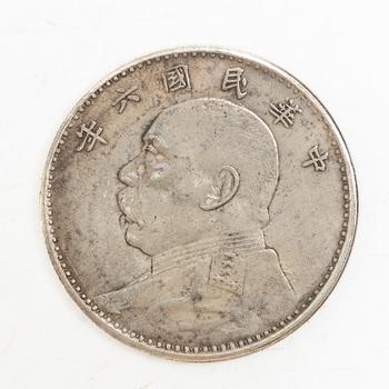 Silver coin, China, 1 Yuan, "Fat man dollar", first half of the 20th century.