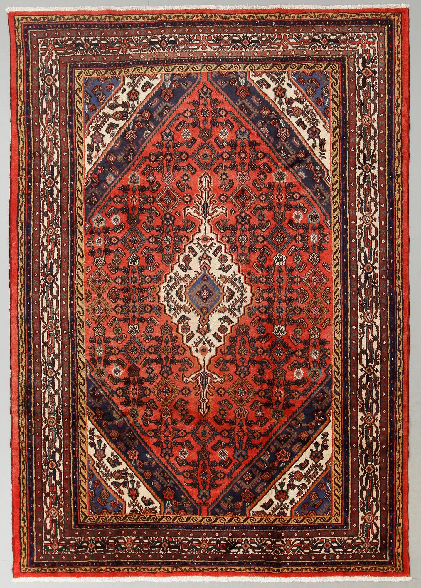 MATTA, Hamadan, ca 300 x 205 cm.