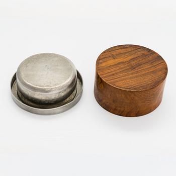 Bertel Gardberg, a bowl for Hopeatehdas oy, Helsinki/ Finnmade Gardberg, Norrmark handicraft.