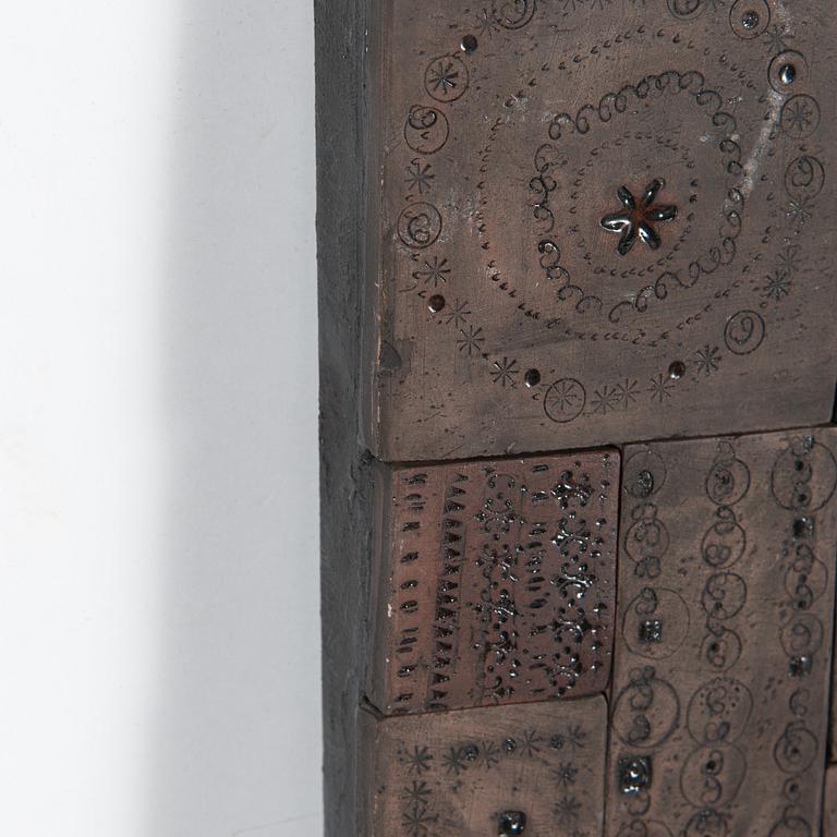 Rut Bryk, relief, signed a tergo.