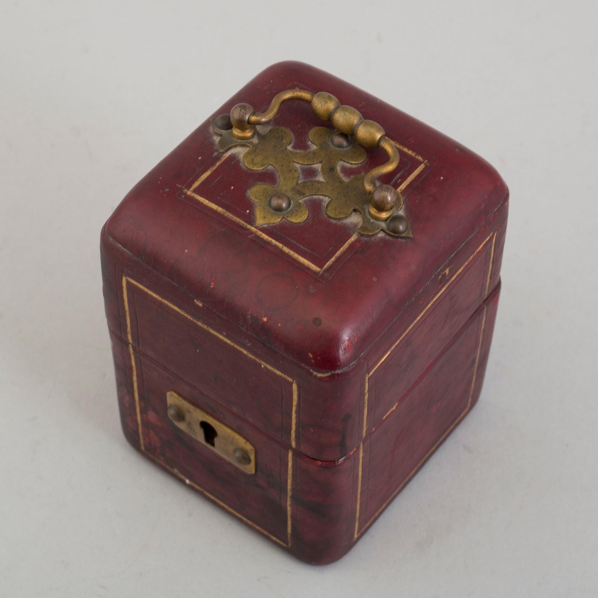 A 19th century leather box, E. Rimmel, London Paris.