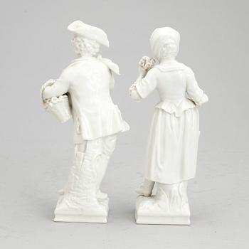 FIGURINER, ett par, porslin, KPM, Berlin, 1900-tal.
