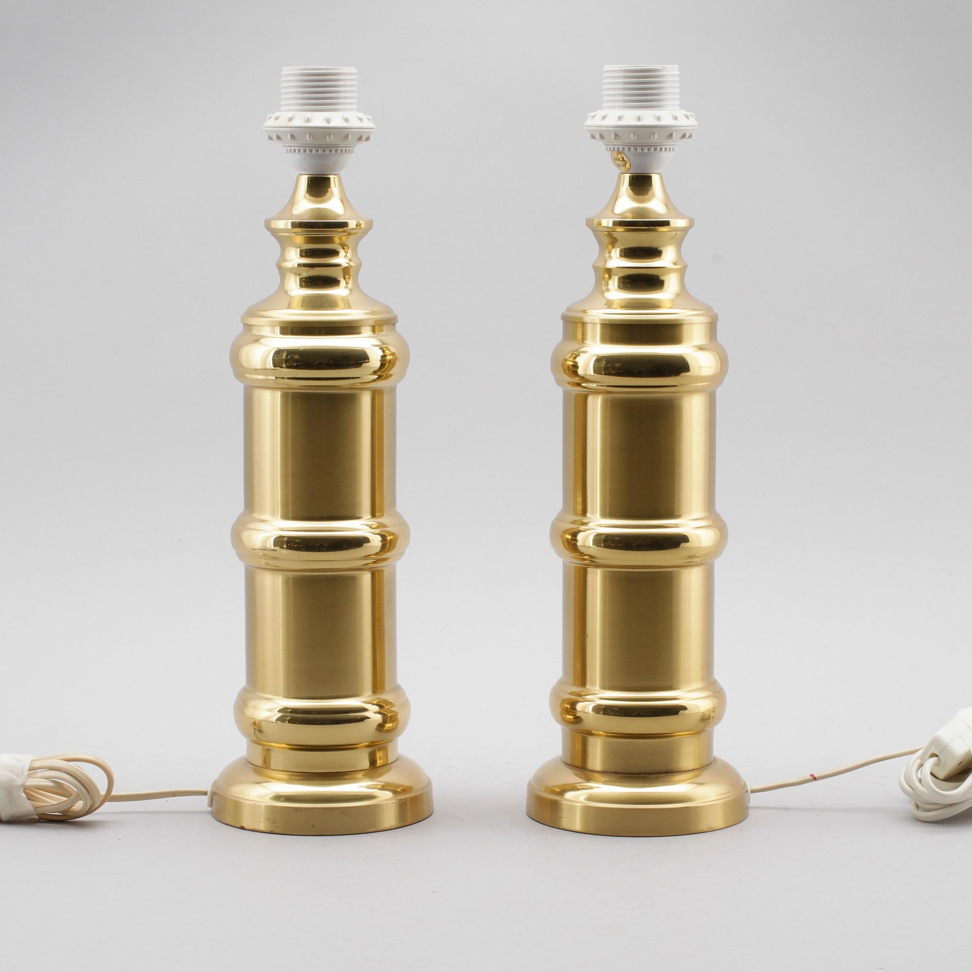 BORDSLAMPOR, 1 par, mässing, märkta IA, 1900-talets andra hälft.