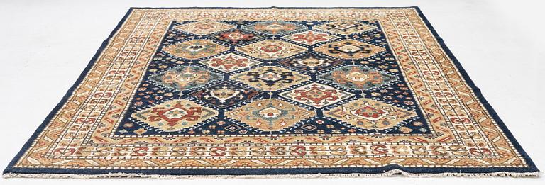 Rug, Agra, approx. 320 x 235 cm.