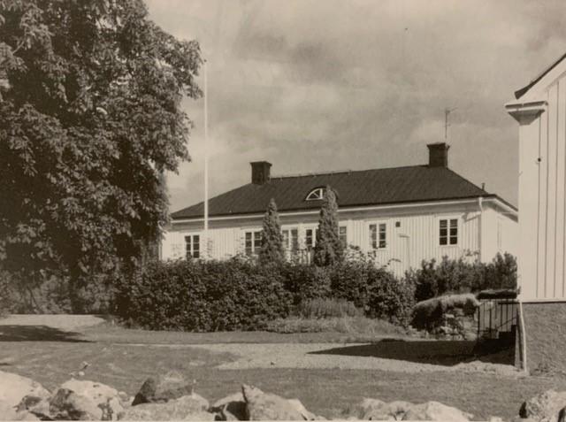Richard Bergh, "Sommarnatt vid Ösbyholm i Uppland. Månuppgång”.