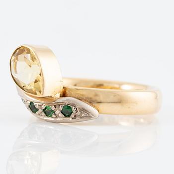 Jan-Christer Lundqvist, ring, 18K gold with yellow zoisite and green stones, Skövde 1999.