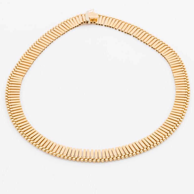NECKLACE 18K gold 46,1 g.