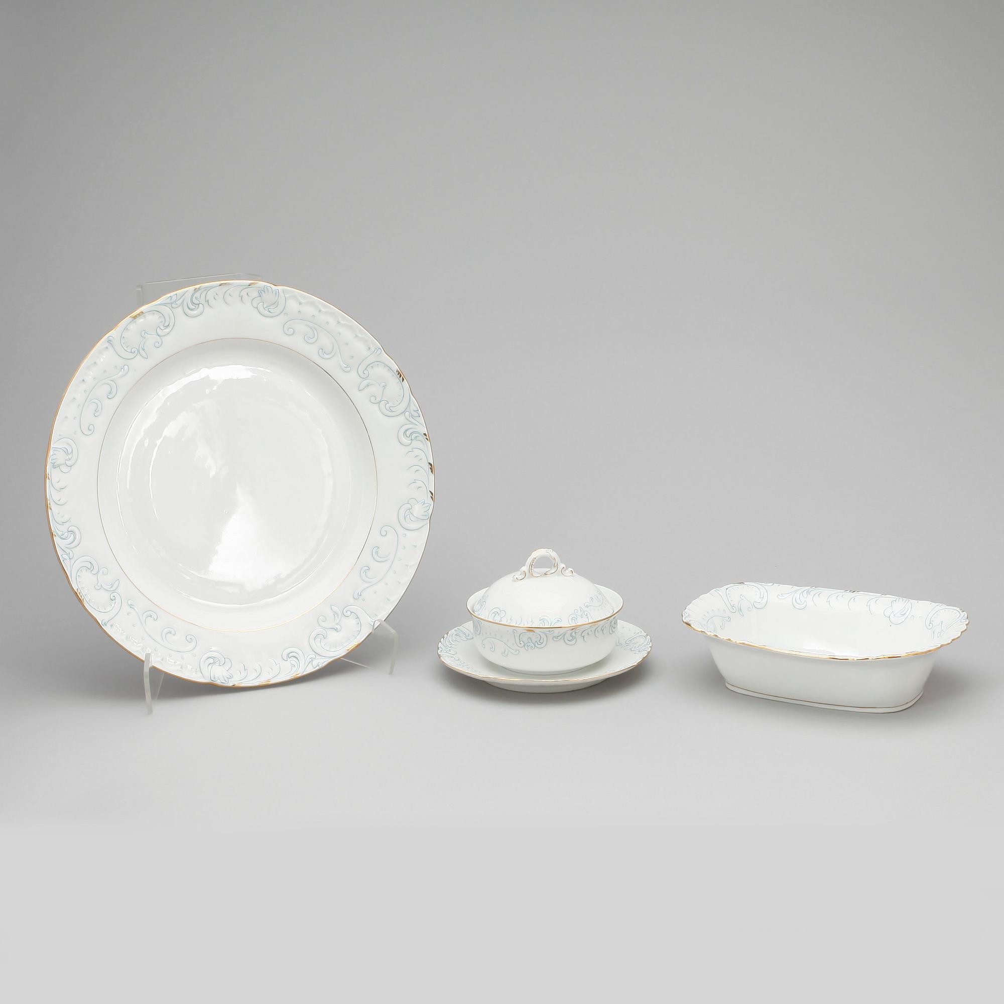 MATSERVIS, 116 delar, porslin, 1900-talets första hälft.