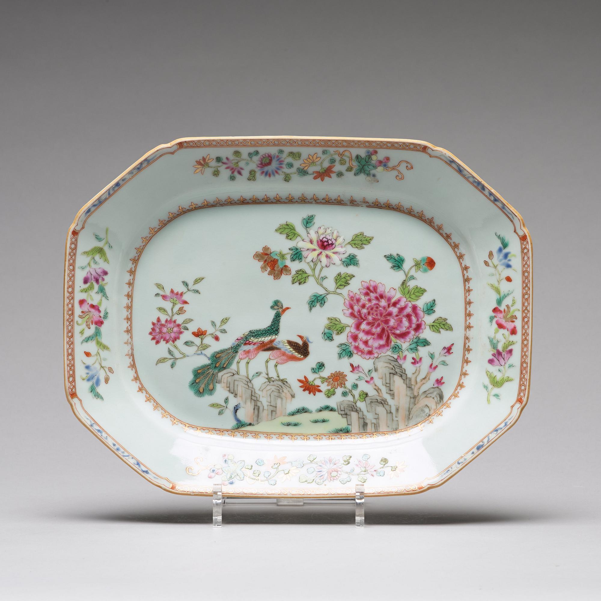 STEKFAT, ett par, kompaniporslin. Qingdynastin, Qianlong (1736-95).