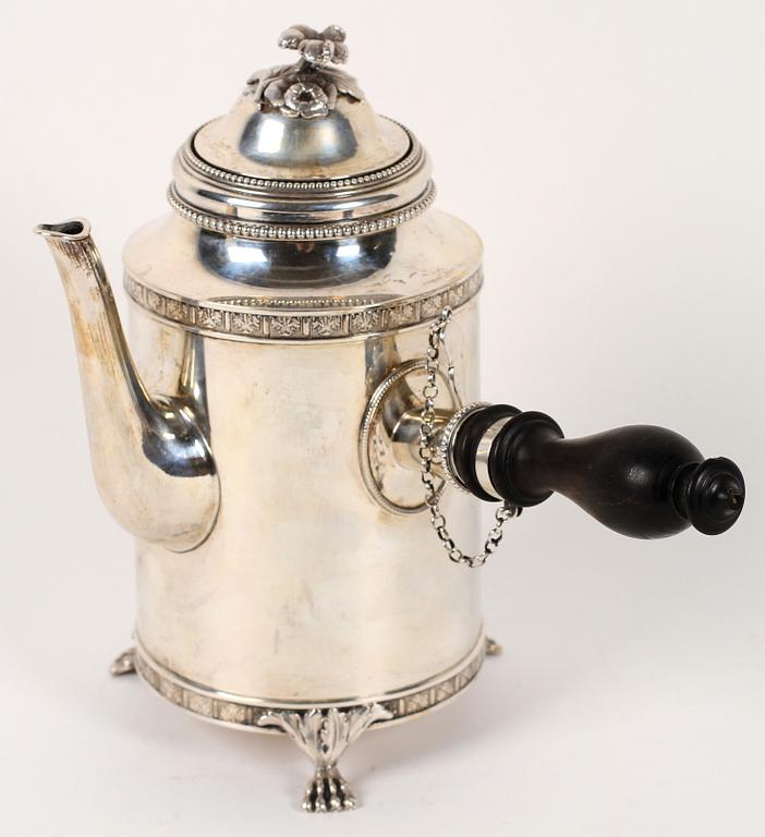 KAFFEKANNA, silver, sengustaviansk stil, K Andersson Stockholm 1897. Tot vikt 765 gram.