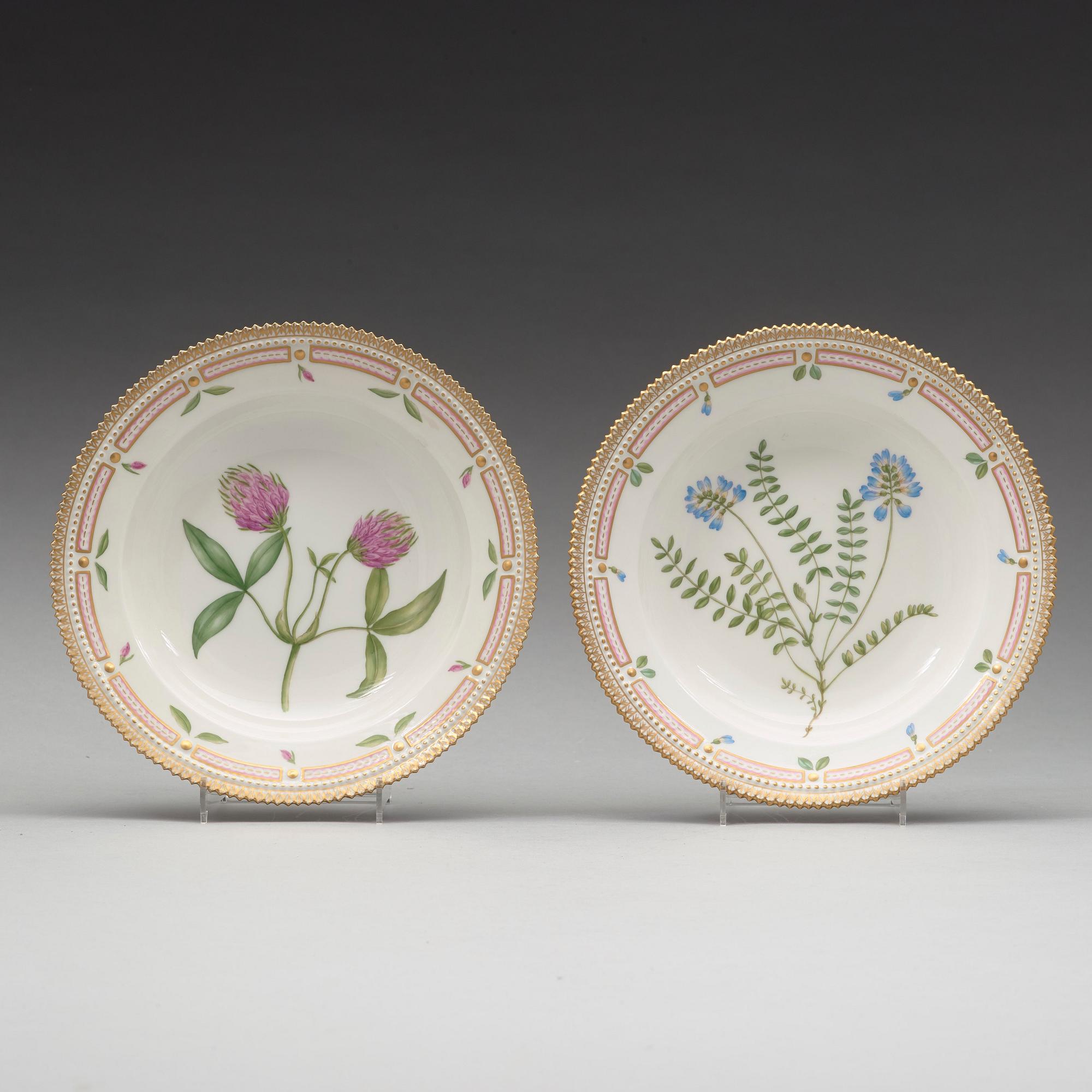 A set of nine Royal Copenhagen 'Flora Danica' soup dishes, Denmark, 20th Century.