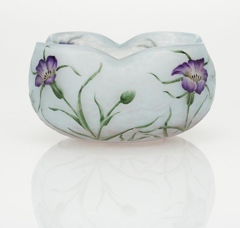 A Daum Art Nouveau cameo glass bowl, Nancy, France.