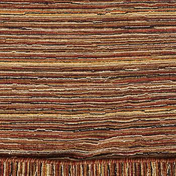 MATTA, Kelim, modern tillverkning, ca 300 x 200 cm.