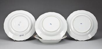 TALLRIKAR, fyra stycken, porslin. Meissen, 2:a sortering.