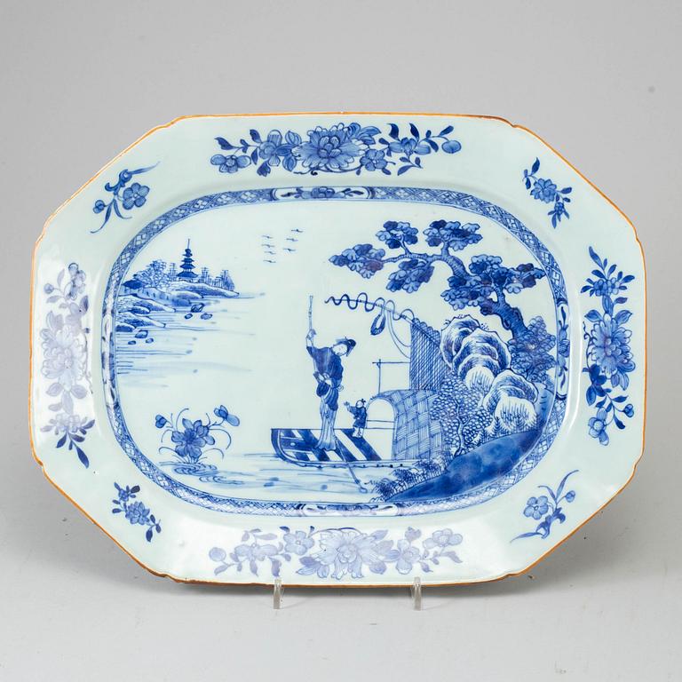 Nine blue and white export porcelain objects, Qing dynasty, Qianlong (1736-95).