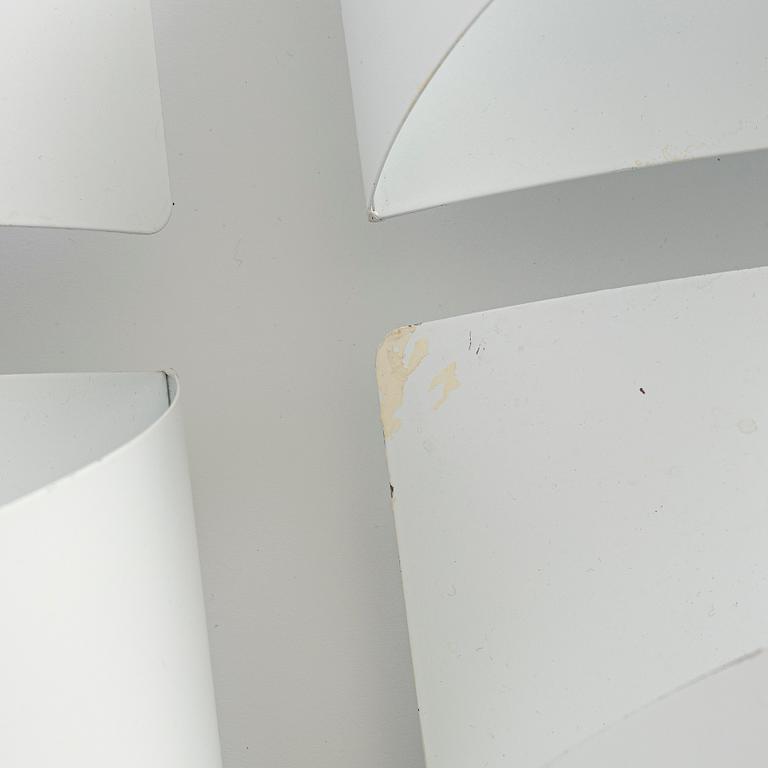 Peter Celsing, vägglampor, 4 st, "Band", Falkenbergs Belsyning, 1980/90-tal.