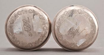 DOSOR, ett par, silver, C.F Jonssén, Uddevalla, 1856. Vikt ca 130 g.