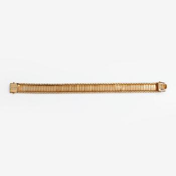 A 14K gold bracelet. L. Gunnari, Helsinki 1929.