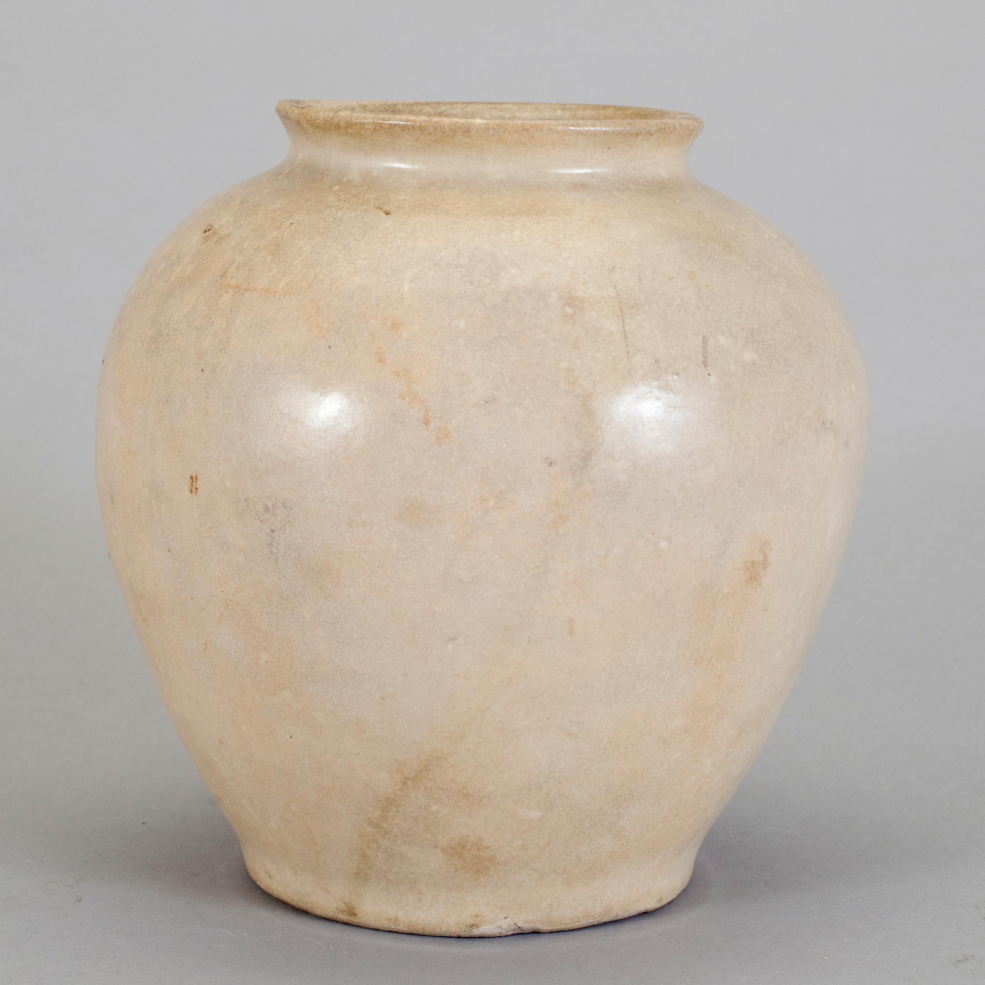 KRUKA, keramik. Tangdynastin (618-906).
