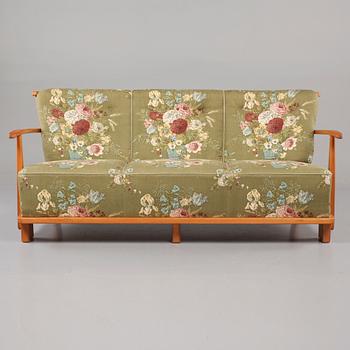 STUGMÖBELGRUPP, 3 delar, Fritz Hansen, omkring 1940.