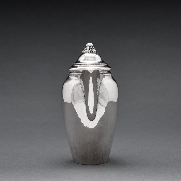 kaffekanna, Köpenhamn 1919, 830/1000 silver, designnr 251.