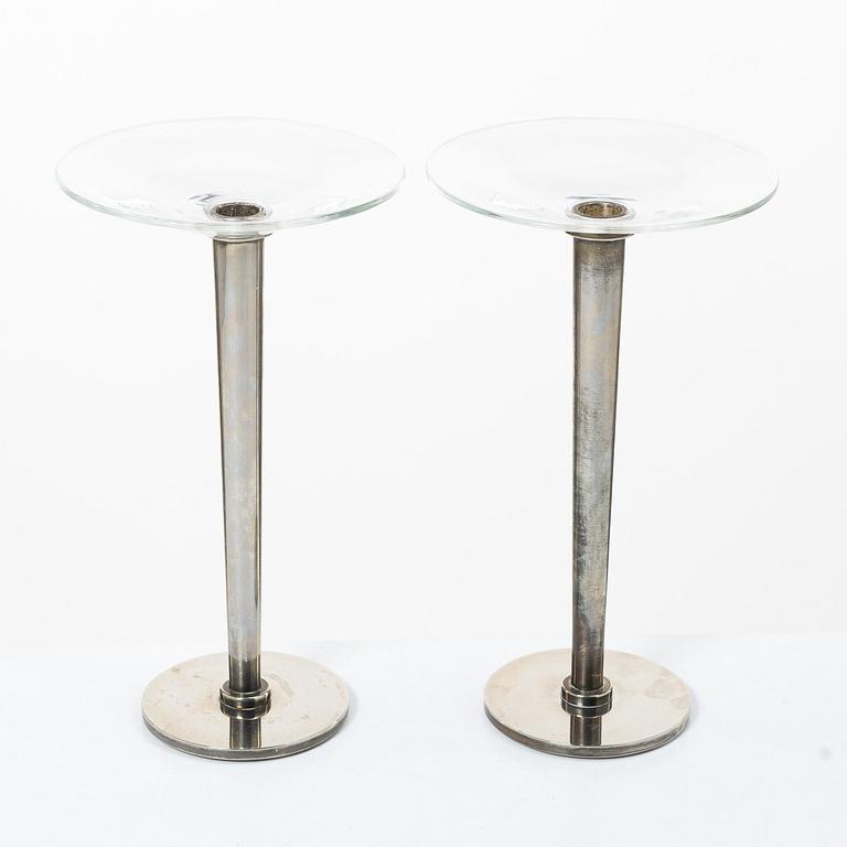 Ulla Christiansson, ljusstakar, ett par. "Gala", Metall och glas, Svenskt Tenn.