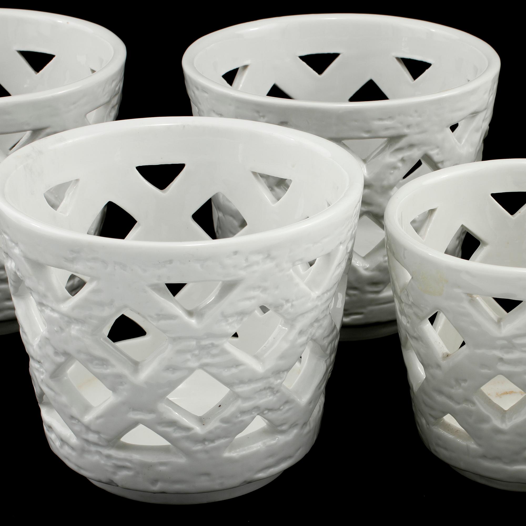 YTTERFODER, 7 st, stengods, Gunnar Nylund, Rörstrand, 1900-talets andra hälft.