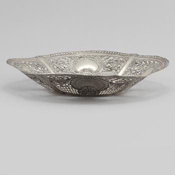 GALLERSKÅL, låghaltigt silver, Tyskland, 1900-tal, vikt 556 gram.