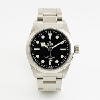 Tudor, Black Bay 36, armbandsur, 36 mm.