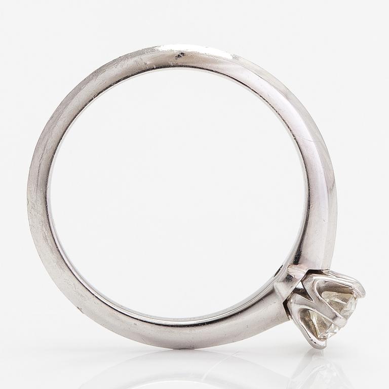 Tiffany & Co, Ring, platina och diamant ca 0.41 ct. Märkt Tiffany & Co, 19178048.