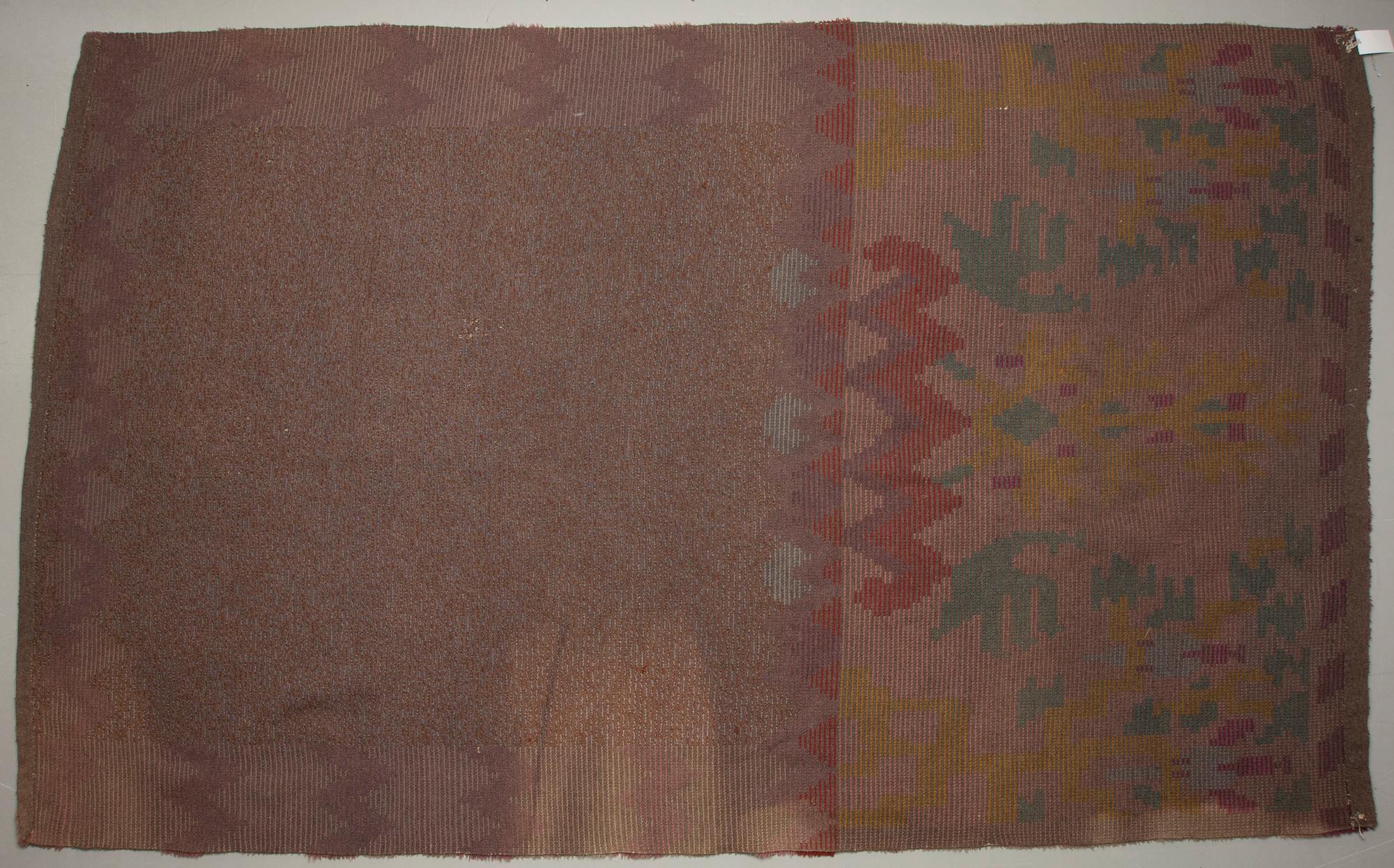 RYA. Ca 245x152 cm.