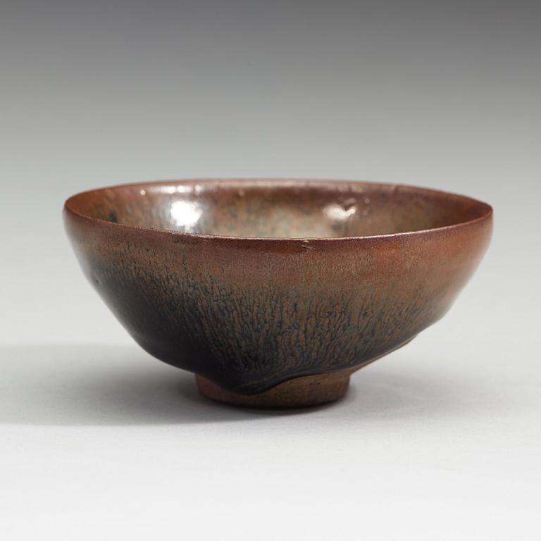 A temmoku bowl, Song dynasty (960-1279).